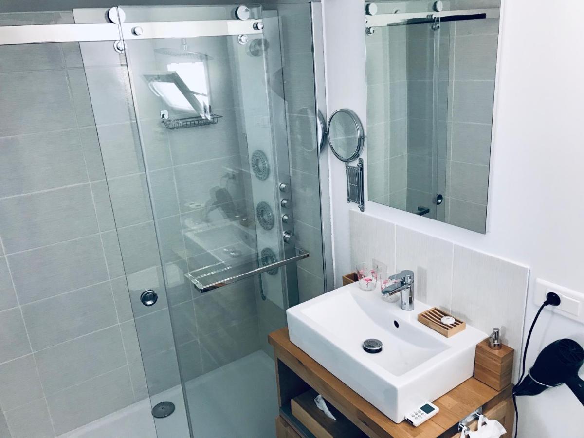 Guesthouse La Costiere - Logements Independants - Espace Piscine Jacuzzi Люнель Екстер'єр фото
