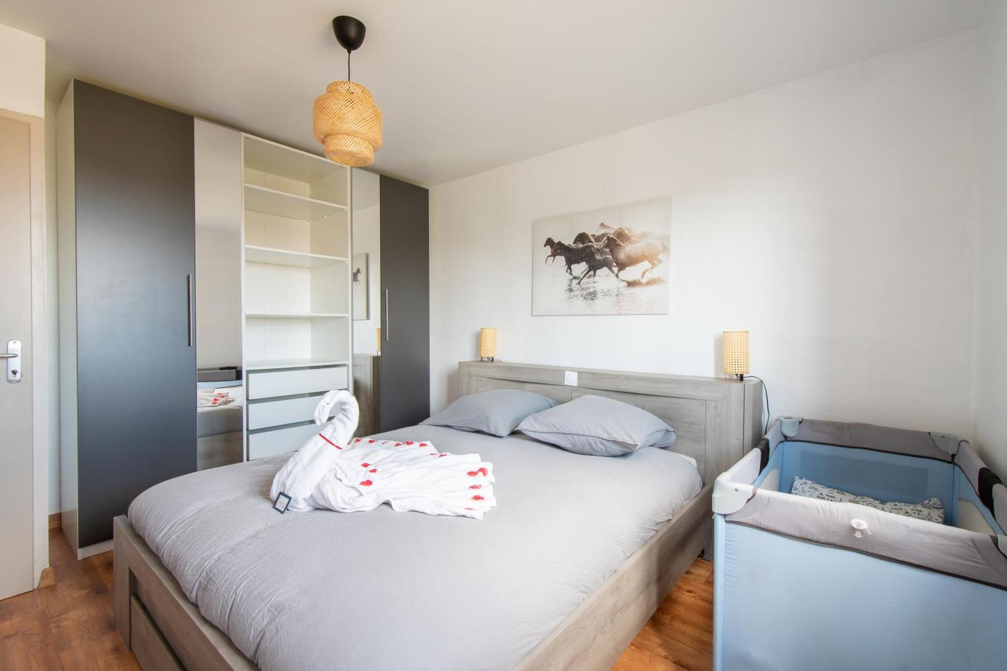 Guesthouse La Costiere - Logements Independants - Espace Piscine Jacuzzi Люнель Екстер'єр фото