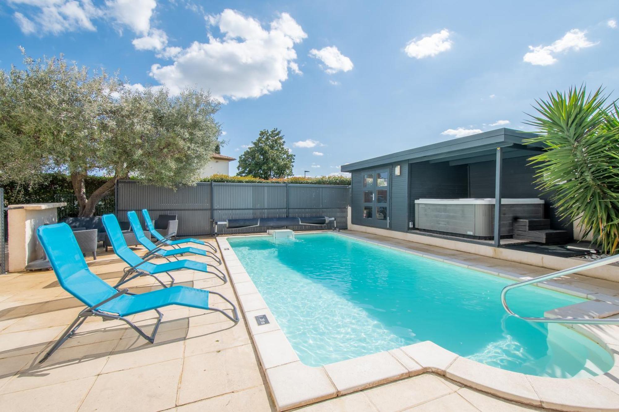Guesthouse La Costiere - Logements Independants - Espace Piscine Jacuzzi Люнель Екстер'єр фото
