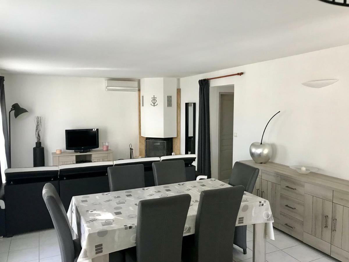 Guesthouse La Costiere - Logements Independants - Espace Piscine Jacuzzi Люнель Екстер'єр фото