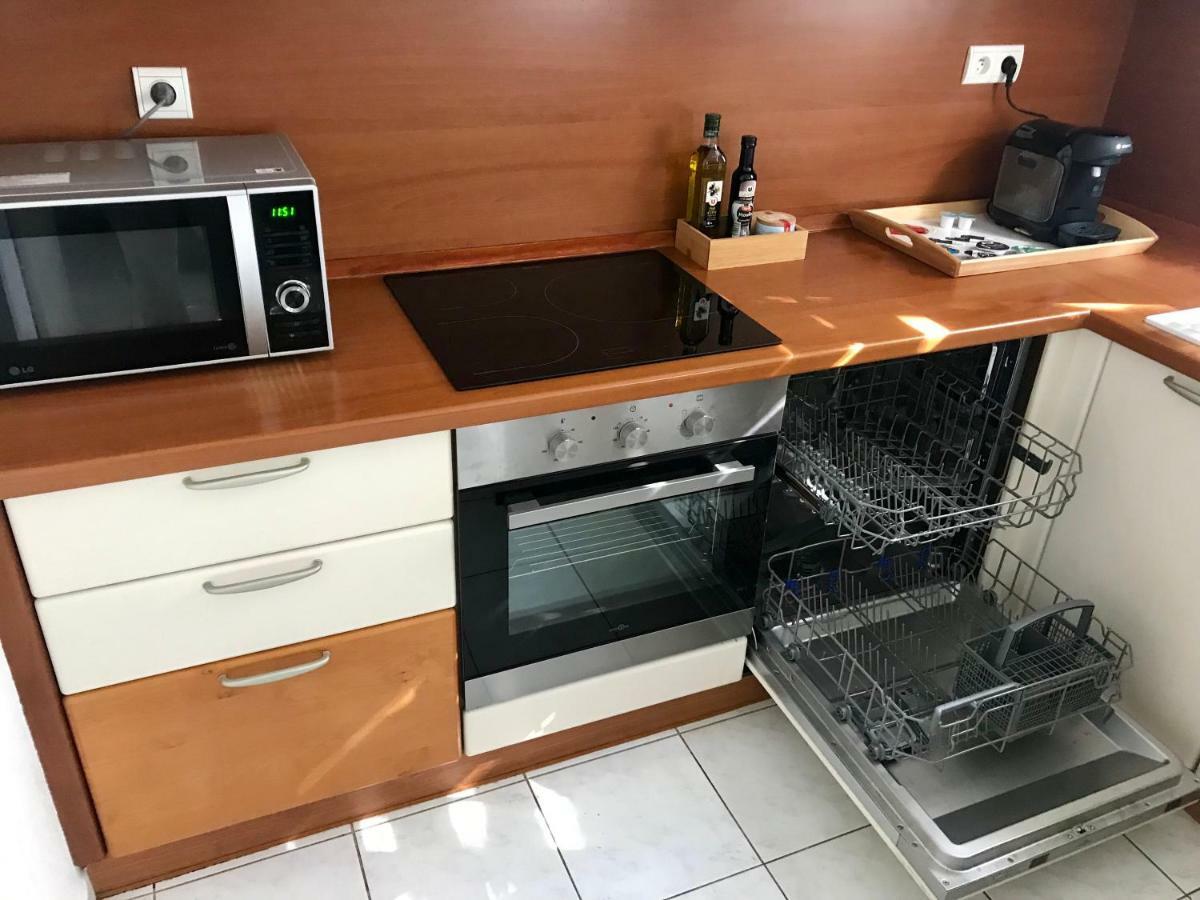 Guesthouse La Costiere - Logements Independants - Espace Piscine Jacuzzi Люнель Екстер'єр фото